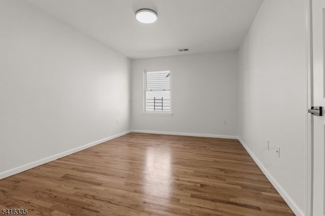 87 Chadwick Ave, Newark City, NJ 07108