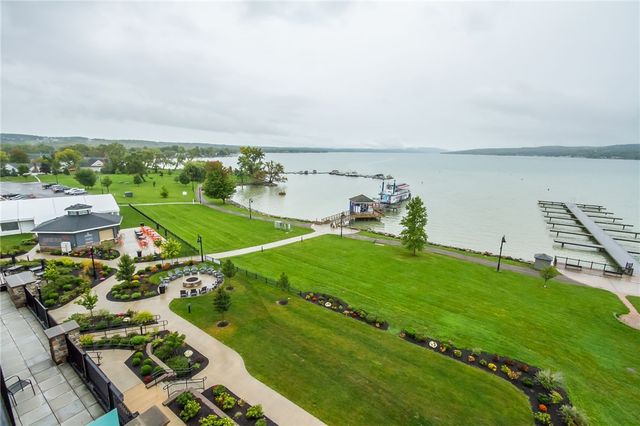 205 Lakeshore Drive 417, Canandaigua City, NY 14424