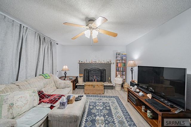 365 Jefferson Street, Blackfoot, ID 83211