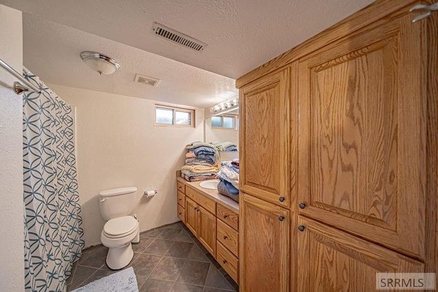 365 Jefferson Street, Blackfoot, ID 83211