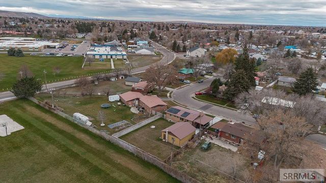 365 Jefferson Street, Blackfoot, ID 83211