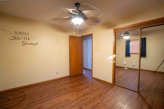 825 Belle Street, Waterloo, IA 50702