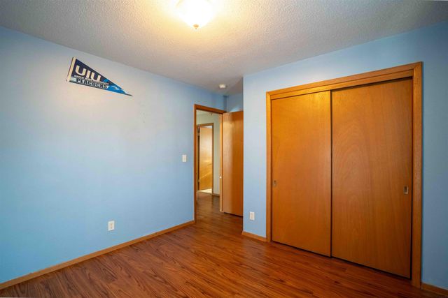 825 Belle Street, Waterloo, IA 50702