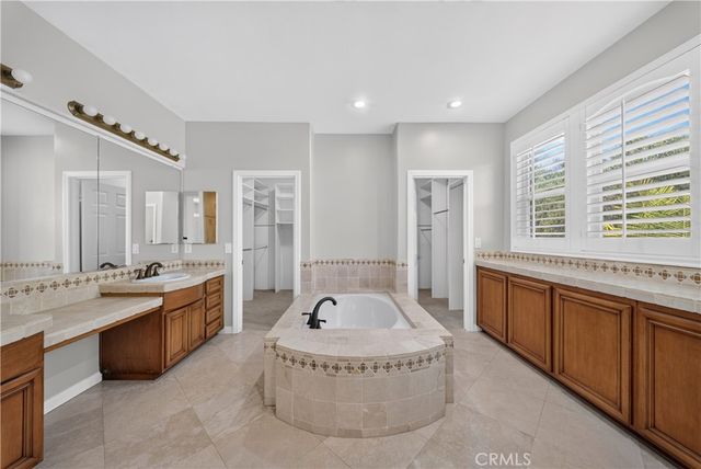 6 Westchester Court, Trabuco Canyon, CA 92679