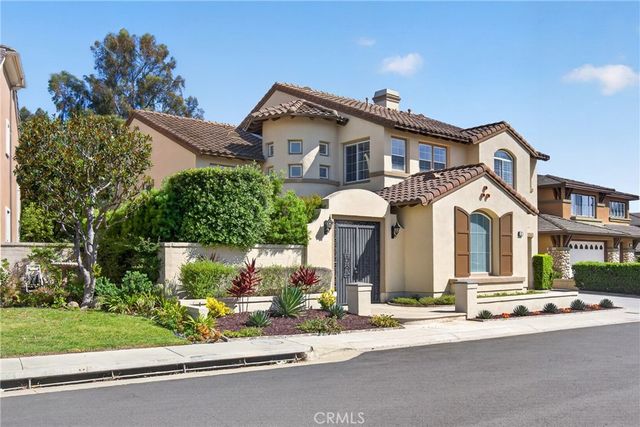 6 Westchester Court, Trabuco Canyon, CA 92679