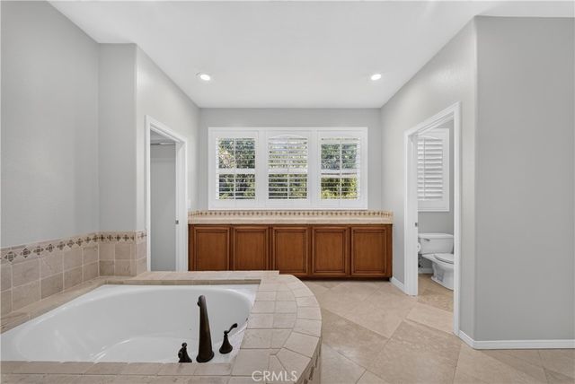 6 Westchester Court, Trabuco Canyon, CA 92679
