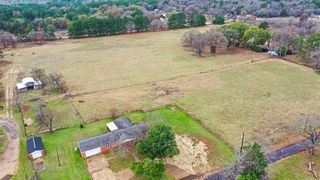 20519 County Road 4114 (with land), Lindale, TX 75771