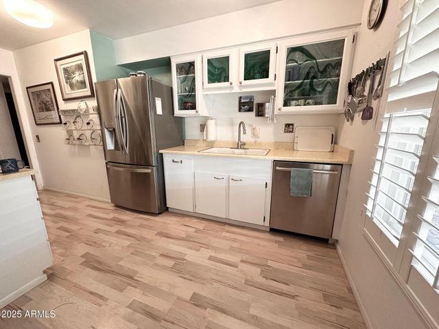 18823 N 132ND Avenue, Sun City West, AZ 85375