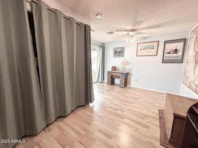 18823 N 132ND Avenue, Sun City West, AZ 85375