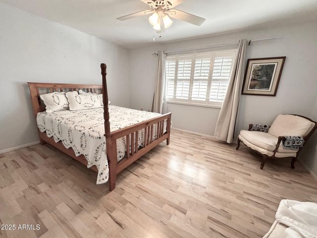 18823 N 132ND Avenue, Sun City West, AZ 85375