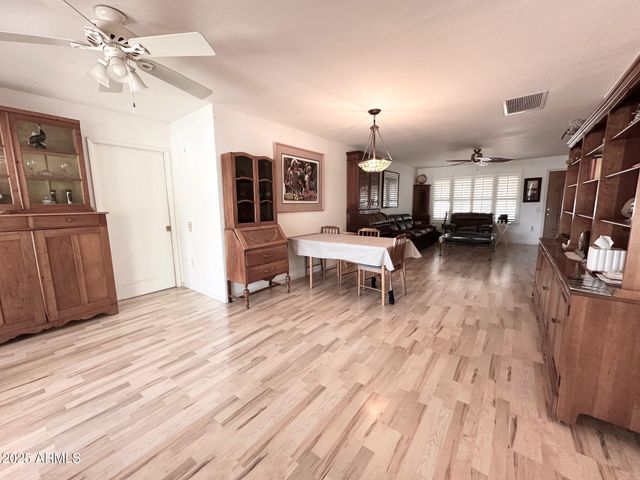 18823 N 132ND Avenue, Sun City West, AZ 85375