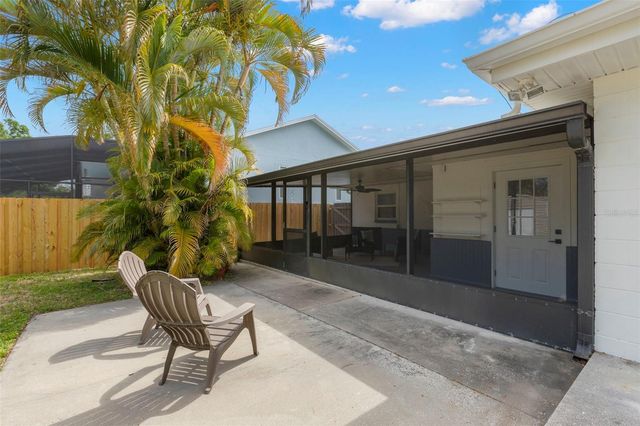1824 DOUGLAS AVENUE, Dunedin, FL 34698