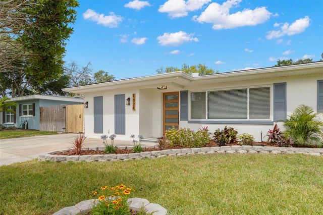 1824 DOUGLAS AVENUE, Dunedin, FL 34698