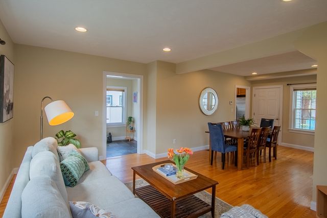 8 Harrison St, Maynard, MA 01754