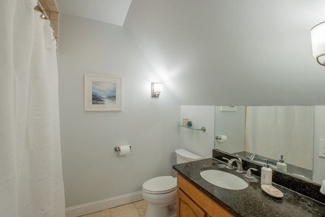 8 Harrison St, Maynard, MA 01754