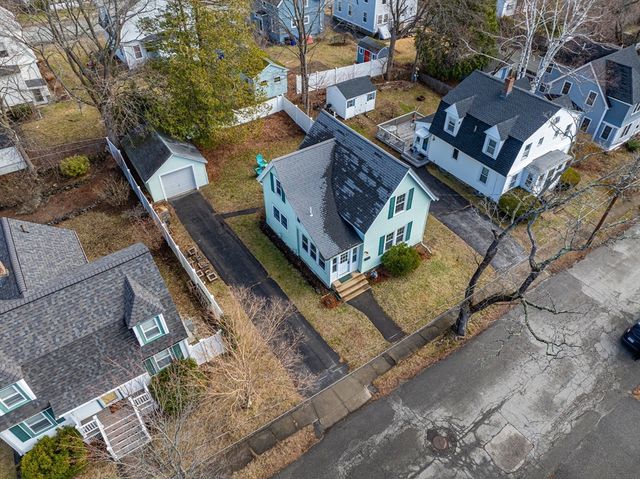 8 Harrison St, Maynard, MA 01754