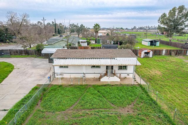 2226 Mcgowan Pkwy, Olivehurst, CA 95961