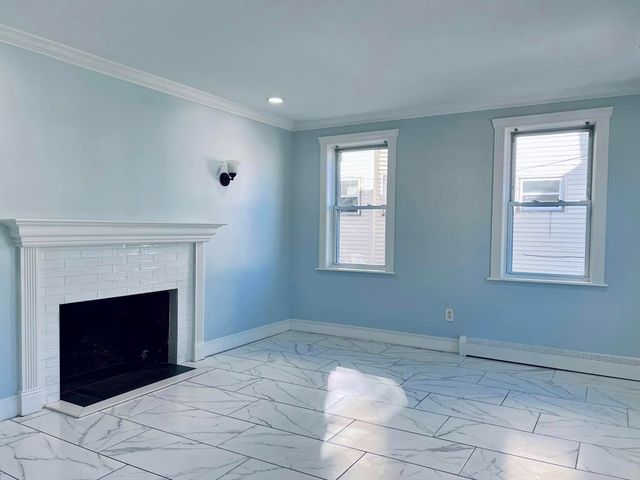 66 Fayette St 1, Lynn, MA 01902