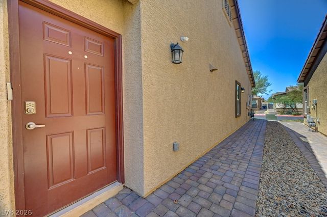 7550 Cooks Meadow Street, North Las Vegas, NV 89084