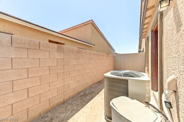 7550 Cooks Meadow Street, North Las Vegas, NV 89084