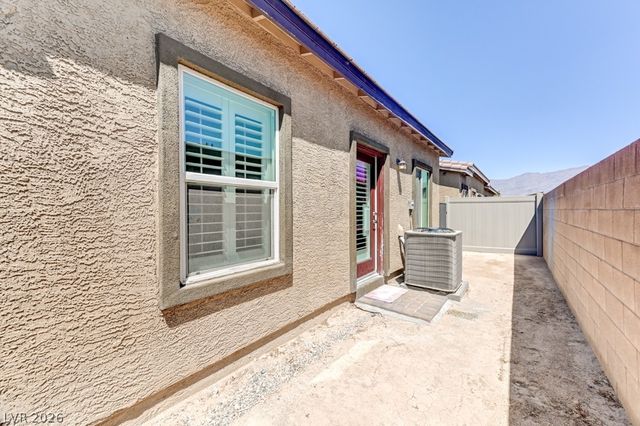 7550 Cooks Meadow Street, North Las Vegas, NV 89084