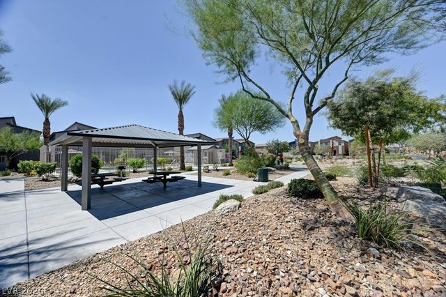 7550 Cooks Meadow Street, North Las Vegas, NV 89084