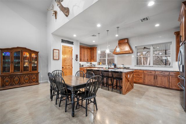 250 Elesha Lane, Eddy, TX 76524