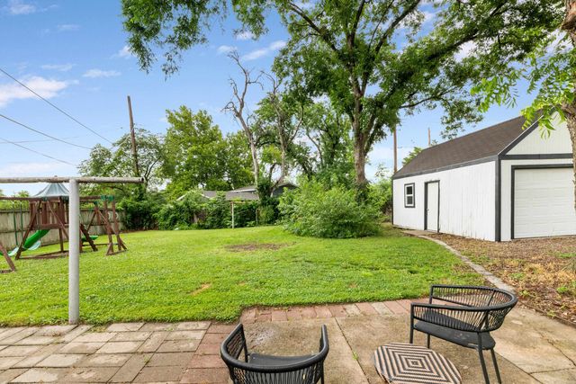 7518 W Galoway, Wichita, KS 67212