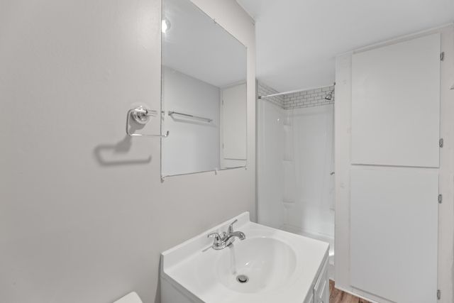 629 S Saint Paul St, Wichita, KS 67213