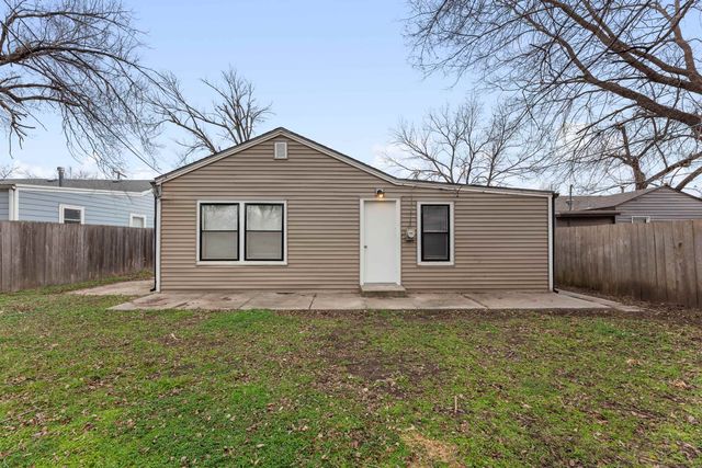 629 S Saint Paul St, Wichita, KS 67213