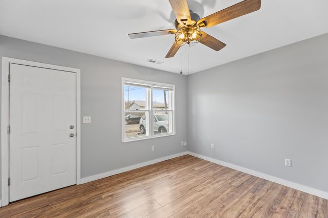 629 S Saint Paul St, Wichita, KS 67213