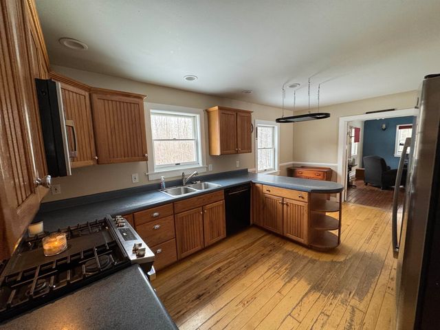 282 Dwyers Camp Road, Shaftsbury, VT 05262