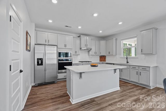 14024 Fairy Tale Court, Huntersville, NC 28078