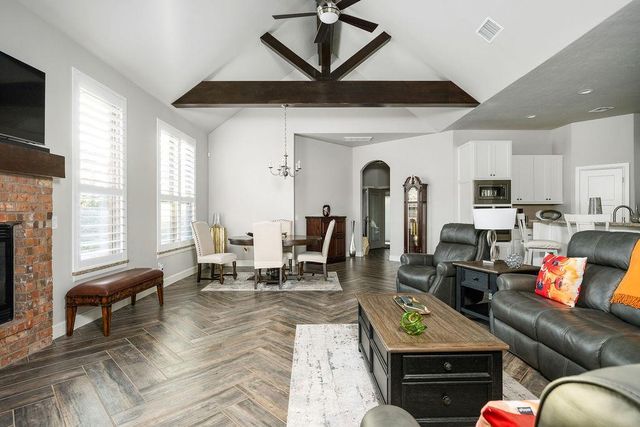 15309 Whitehorn Way, Edmond, OK 73013