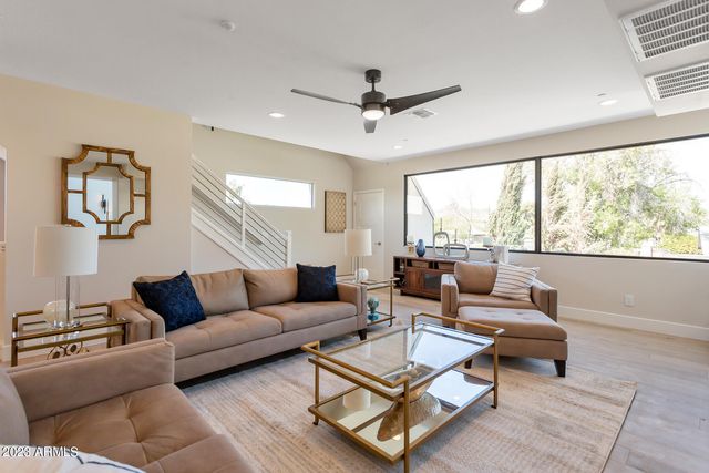 4525 N 40TH Street, Phoenix, AZ 85018