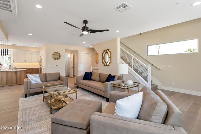 4525 N 40TH Street, Phoenix, AZ 85018