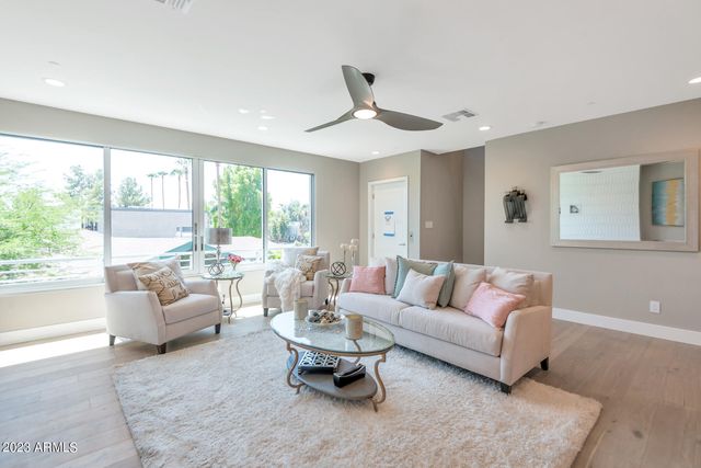 4525 N 40TH Street, Phoenix, AZ 85018