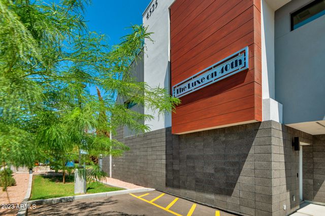 4525 N 40TH Street, Phoenix, AZ 85018