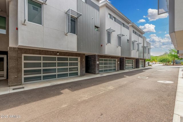 4525 N 40TH Street, Phoenix, AZ 85018