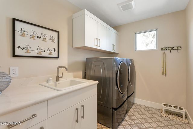 4525 N 40TH Street, Phoenix, AZ 85018