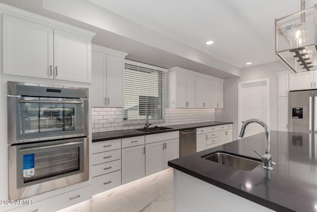 4525 N 40TH Street, Phoenix, AZ 85018