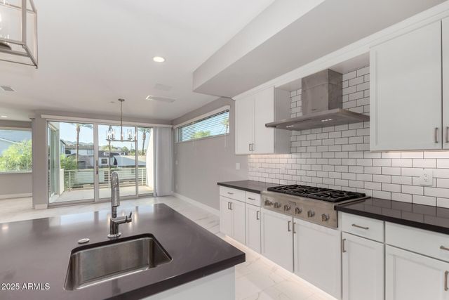 4525 N 40TH Street, Phoenix, AZ 85018