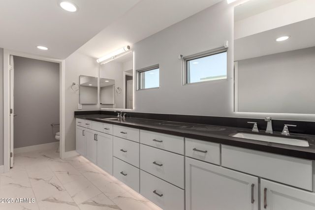 4525 N 40TH Street, Phoenix, AZ 85018