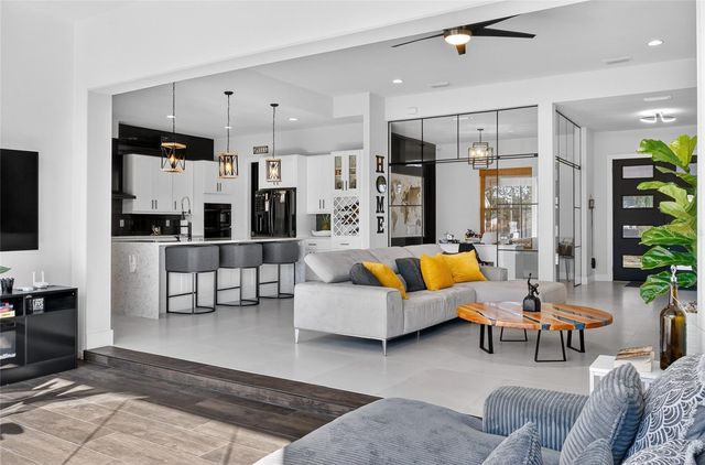 19438 SHELDON STREET, Orlando, FL 32833