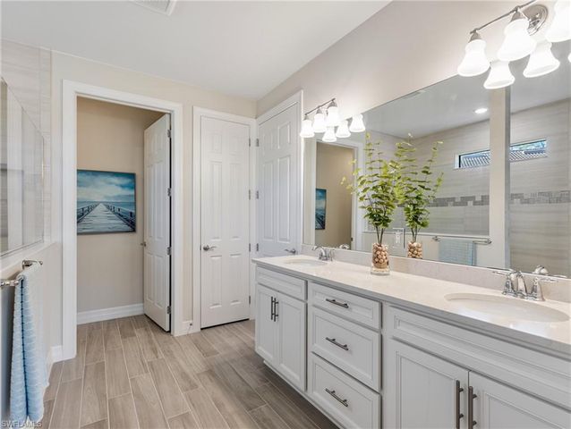 10824 Maitland WAY, Fort Myers, FL 33913