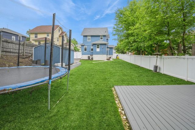 44 GARDEN ST, Teaneck, NJ 07666