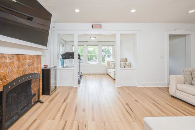 44 GARDEN ST, Teaneck, NJ 07666