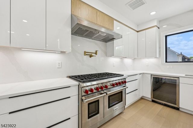 51 Albany Ave, Nutley Twp., NJ 07110