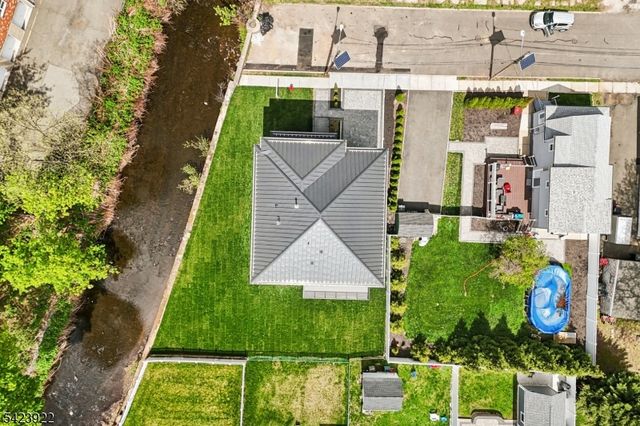 51 Albany Ave, Nutley Twp., NJ 07110