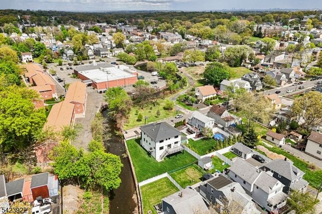 51 Albany Ave, Nutley Twp., NJ 07110